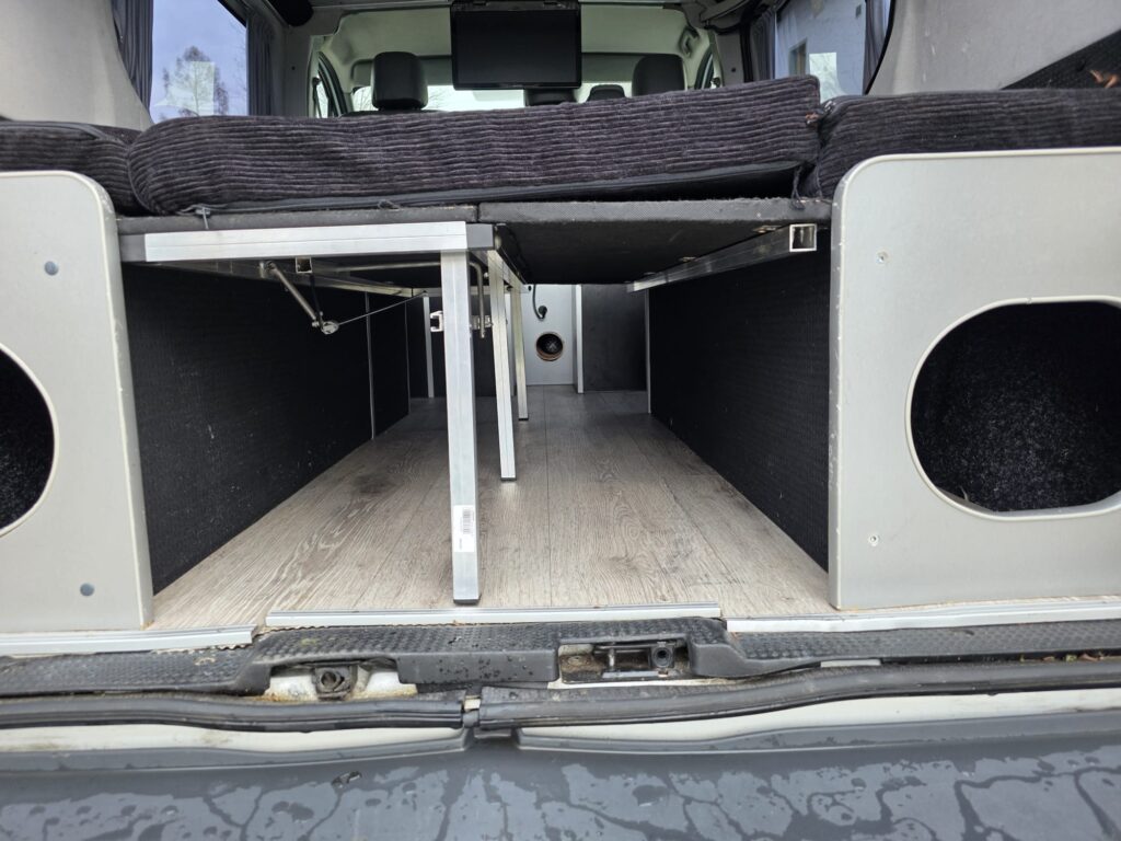 Renault Trafic Camper 2.0 dCi • TÜV 2028 • Standheizung • 230V • AGM • TV • Wohnmobilzulassung • Sofort reisefertig